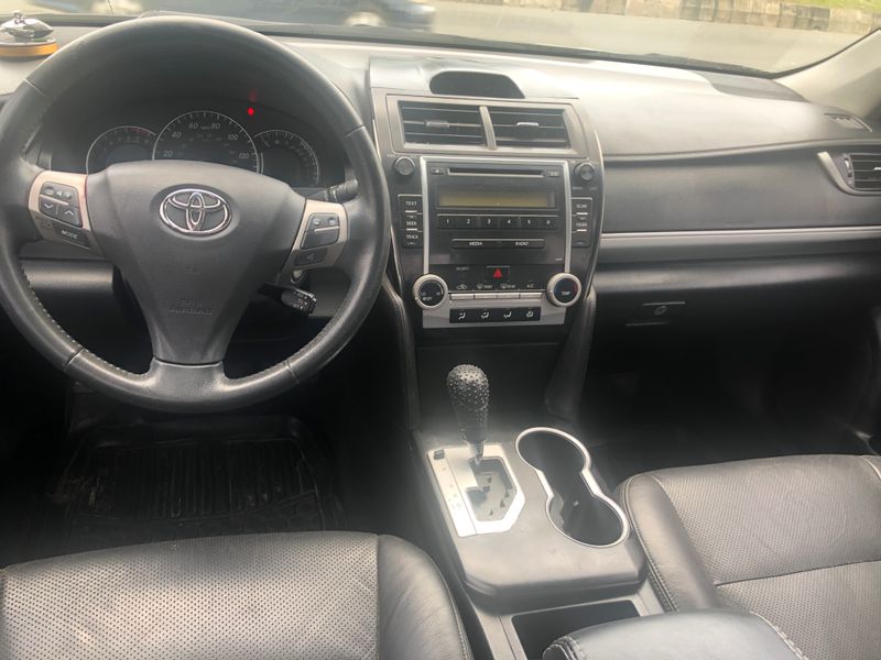 Thumbnail 6 of 2013 Toyota Camry